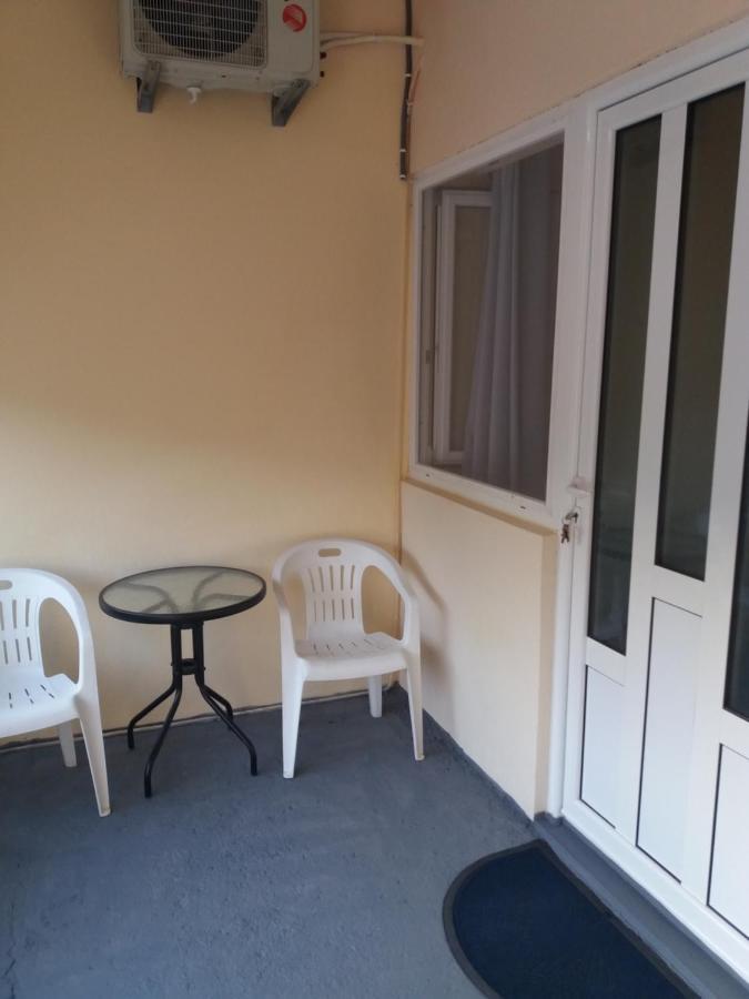 Apartment Deki Studio Kotor Exterior photo